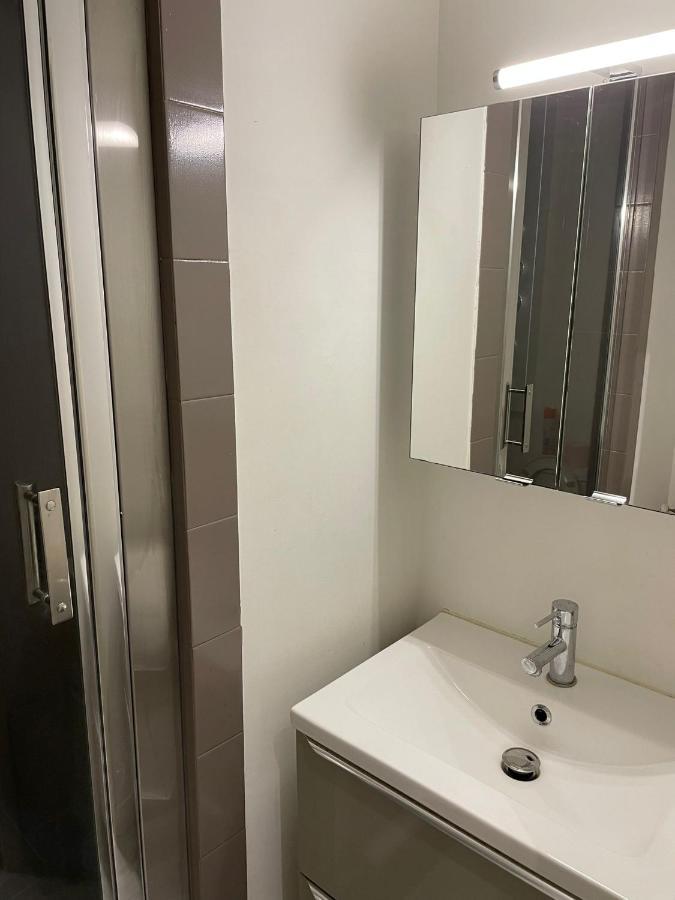 Studio Dsok Marina Apartment วิลล์เนิฟ-ลูเบ ภายนอก รูปภาพ