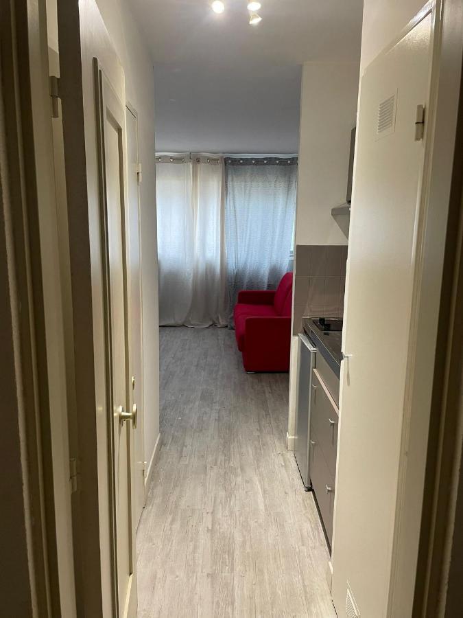 Studio Dsok Marina Apartment วิลล์เนิฟ-ลูเบ ภายนอก รูปภาพ